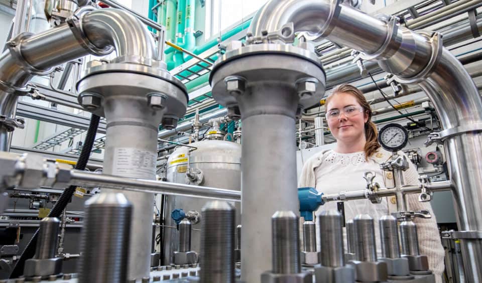 mechanical-engineering-researcher-for-hydrogen-production-960x564-2 Hydrogen tubes